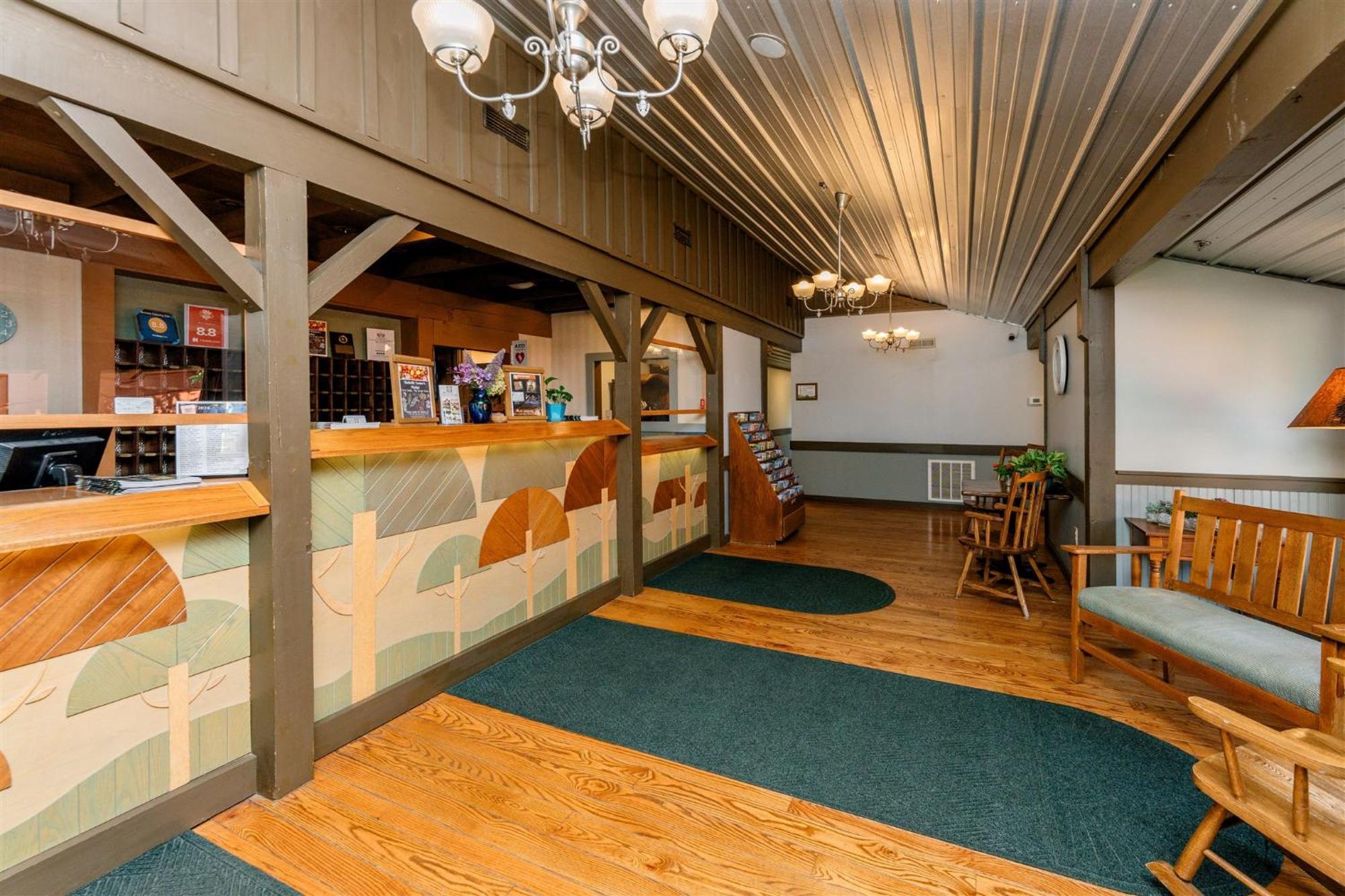Brown County Inn Nashville Exteriör bild