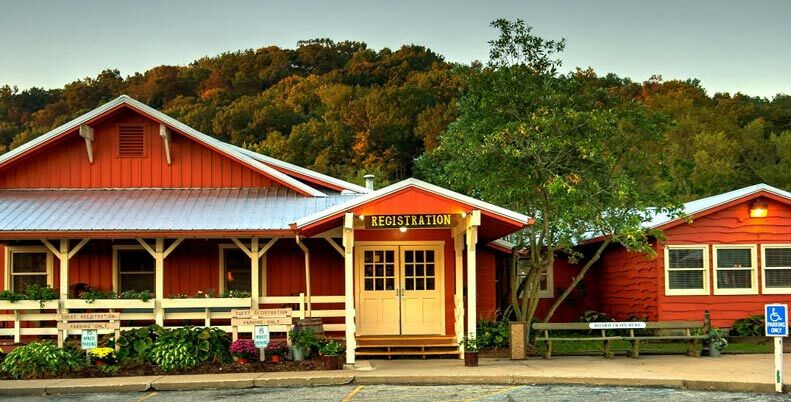 Brown County Inn Nashville Exteriör bild